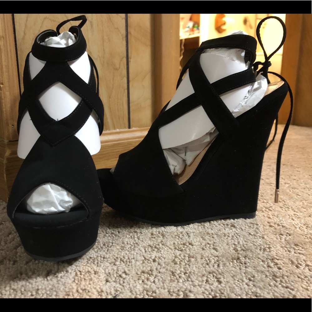 Brand new strappy wedges